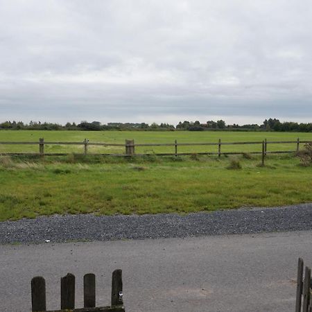 Kustverhuur, Oude Manege Nieuwvliet, Nieuwvliet 3 - 9 エクステリア 写真